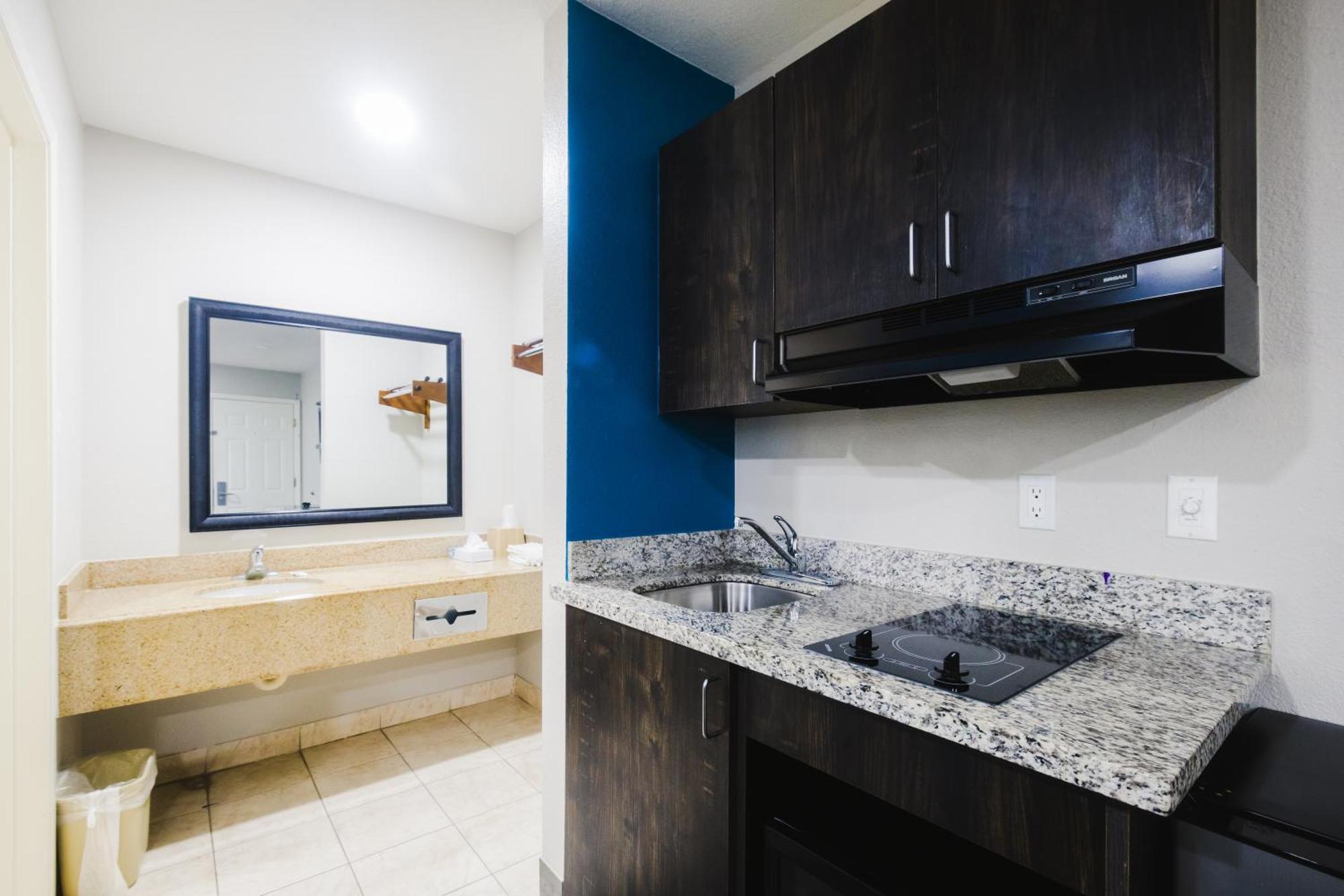 Scottish Inn & Suites Wharton Dış mekan fotoğraf