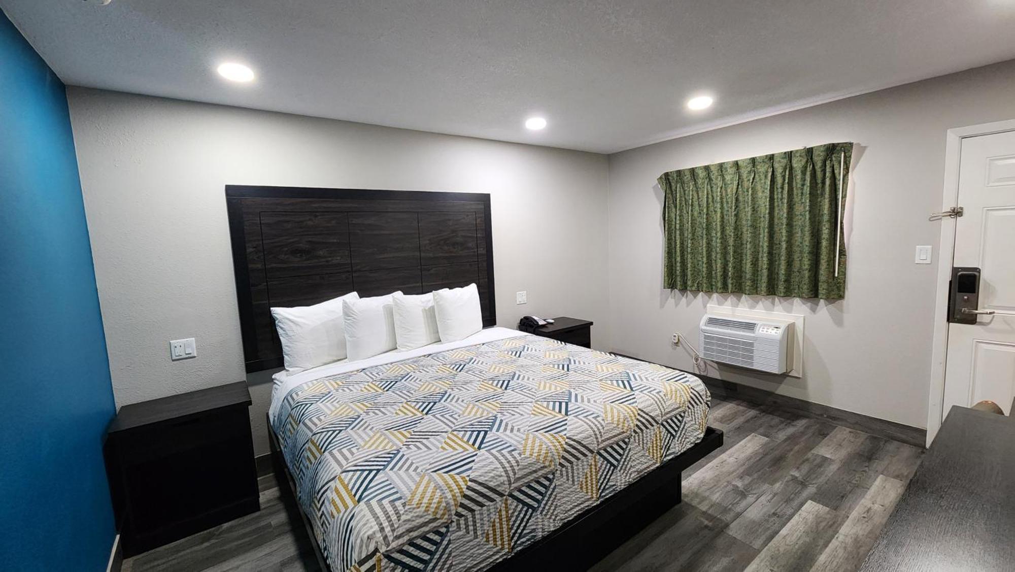 Scottish Inn & Suites Wharton Dış mekan fotoğraf